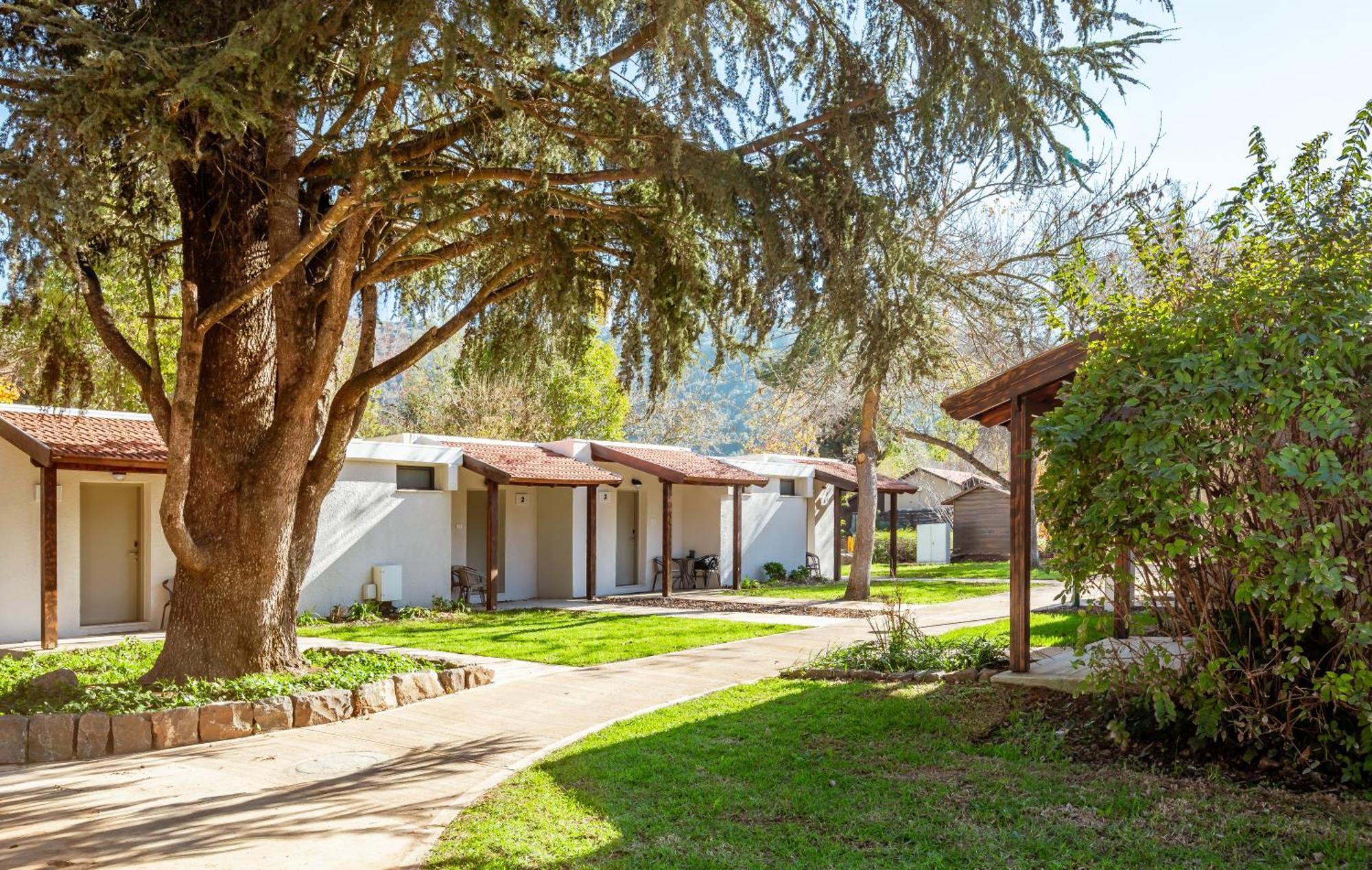 Merom Golan Resort エクステリア 写真