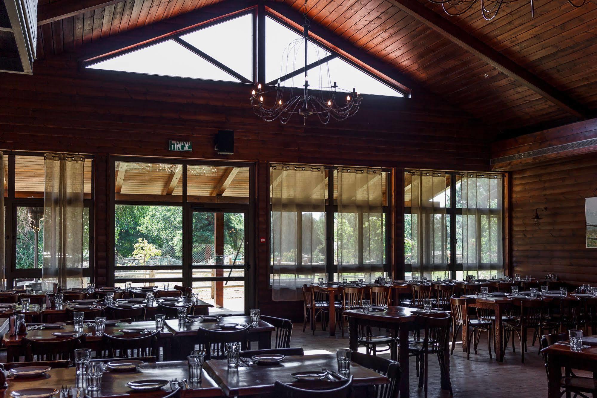 Merom Golan Resort エクステリア 写真